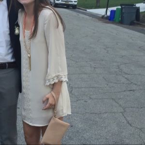 Nordstrom (ASTR) Cream Long Sleeve Dress (xs)